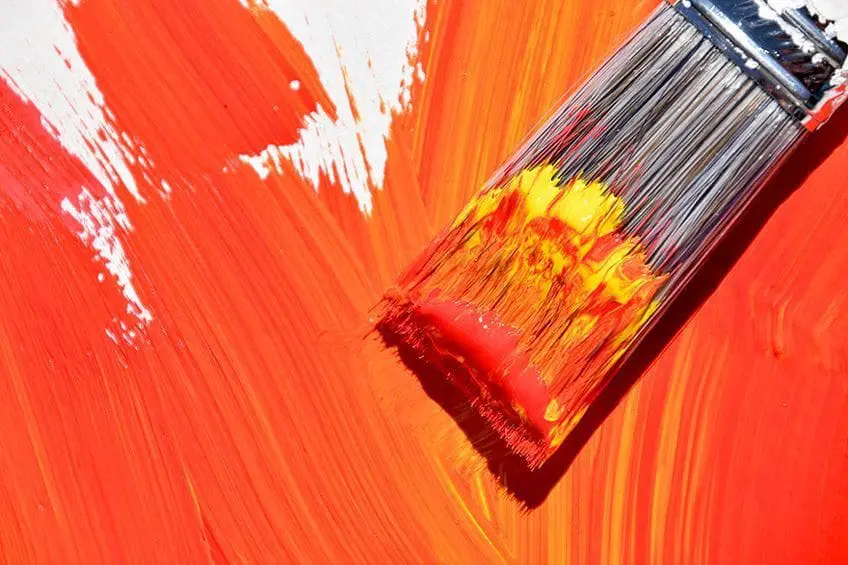 Nuances d'orange brûlé