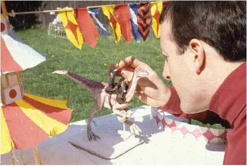 James Gurney, Mise en place de Ring Riders James Gurney, Mise en place de Ring Riders