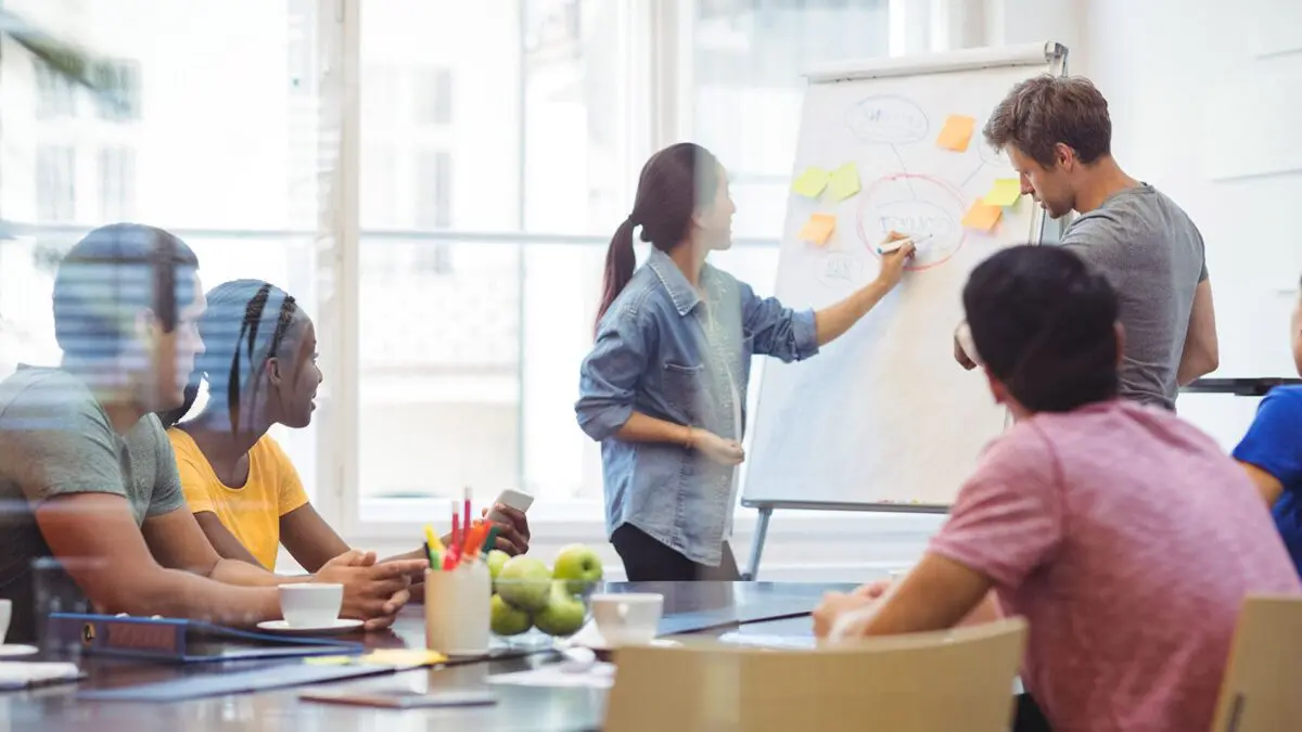 Comment intégrer efficacement un lien vers votre oeuvre en story Facebook : Guide pour les artistes peintres