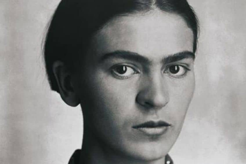 "Autoportrait aux cheveux coupés" de Frida Kahlo - Une analyse