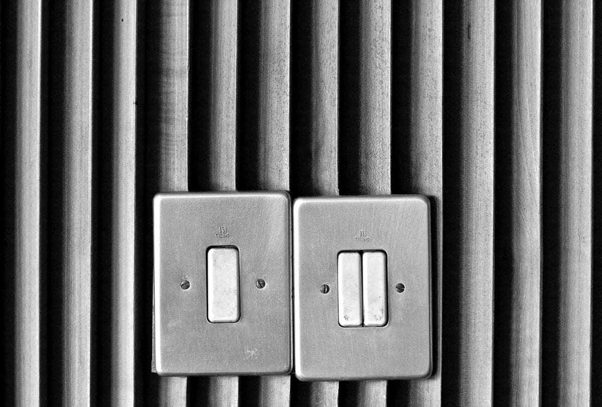 Comment fonctionne un kit d’éclairage solaire avec batterie ?